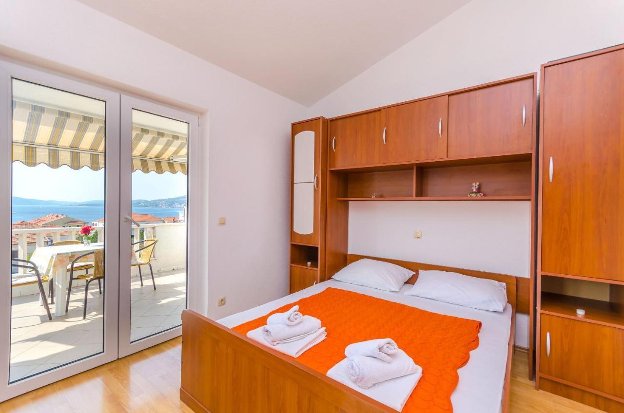 Apartments Tily Trogir Luaran gambar