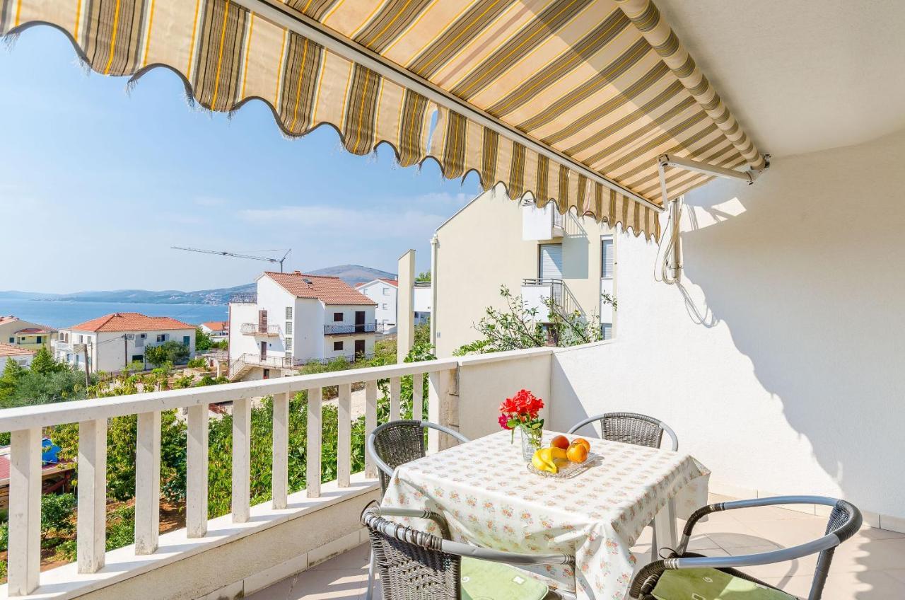 Apartments Tily Trogir Luaran gambar